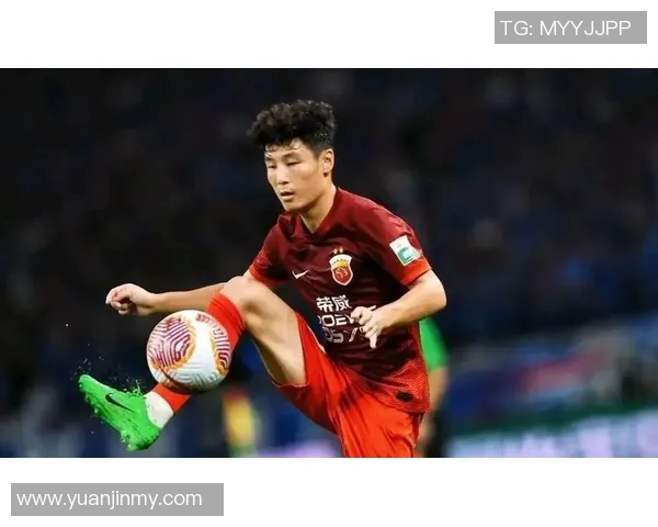 上海申花亚冠对决蔚山现代全力争胜展现中国足球实力